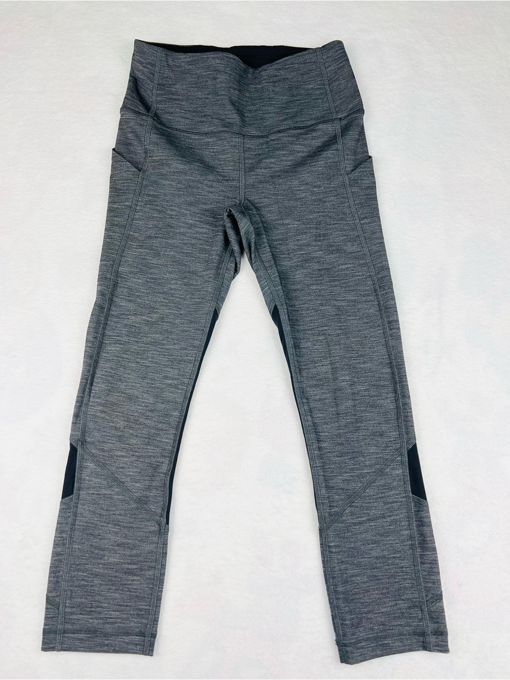 ✨ Lululemon Pace Rival Crop Leggings Heathered Gray Black Size 4